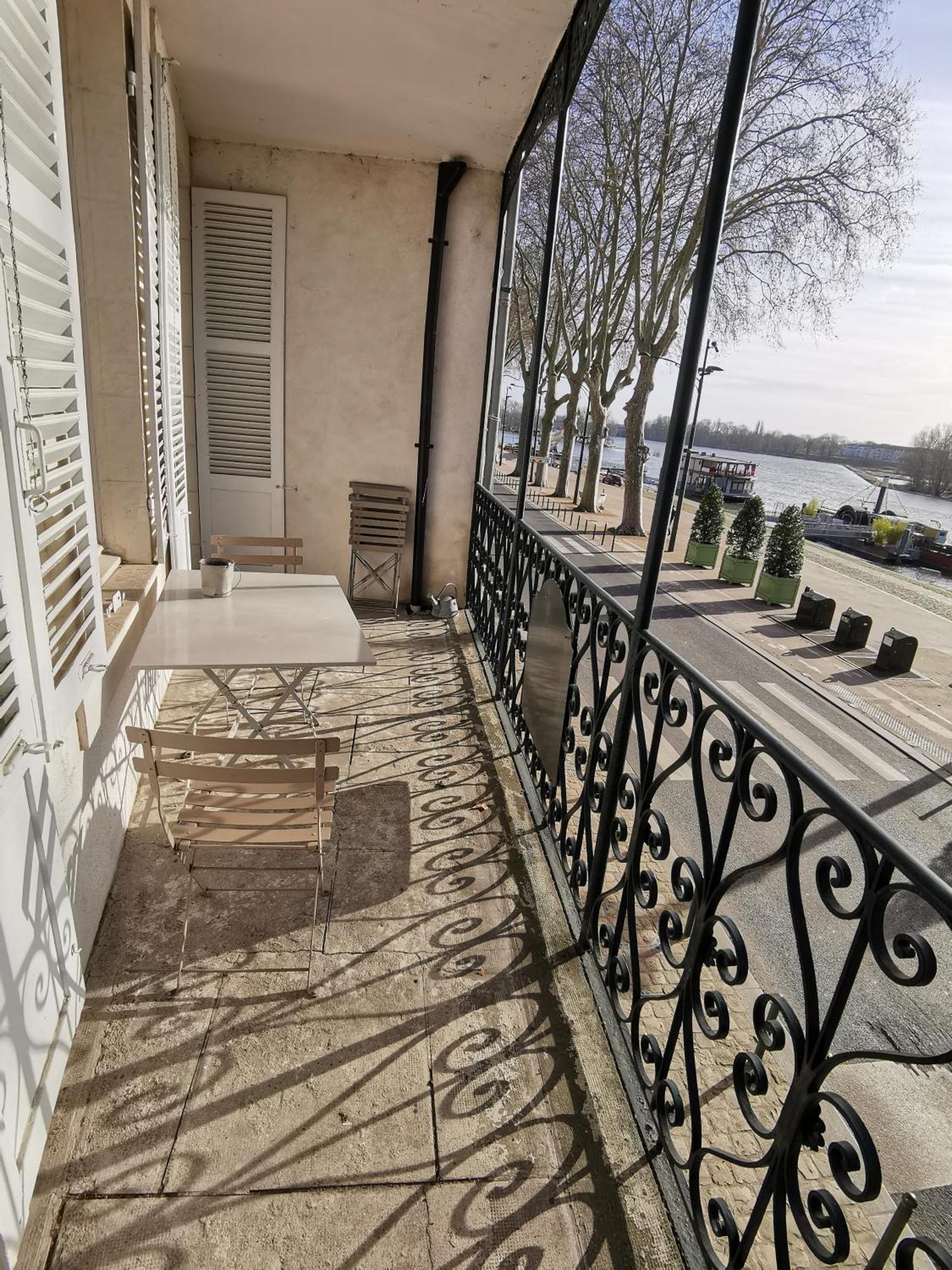 Appart Gite Les Oiseaux- Face Loire Quai Du Chatelet Orlean Zewnętrze zdjęcie